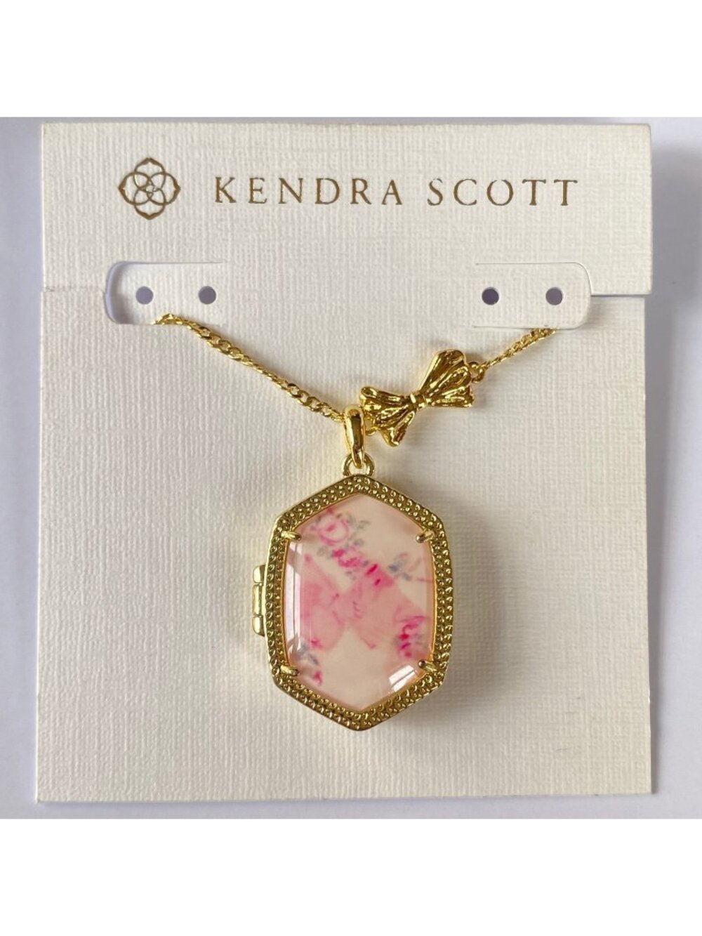 Kendra Scott x LoveShackFancy Daphne Gold Locket Necklace Pink Mint Rosa Beaux